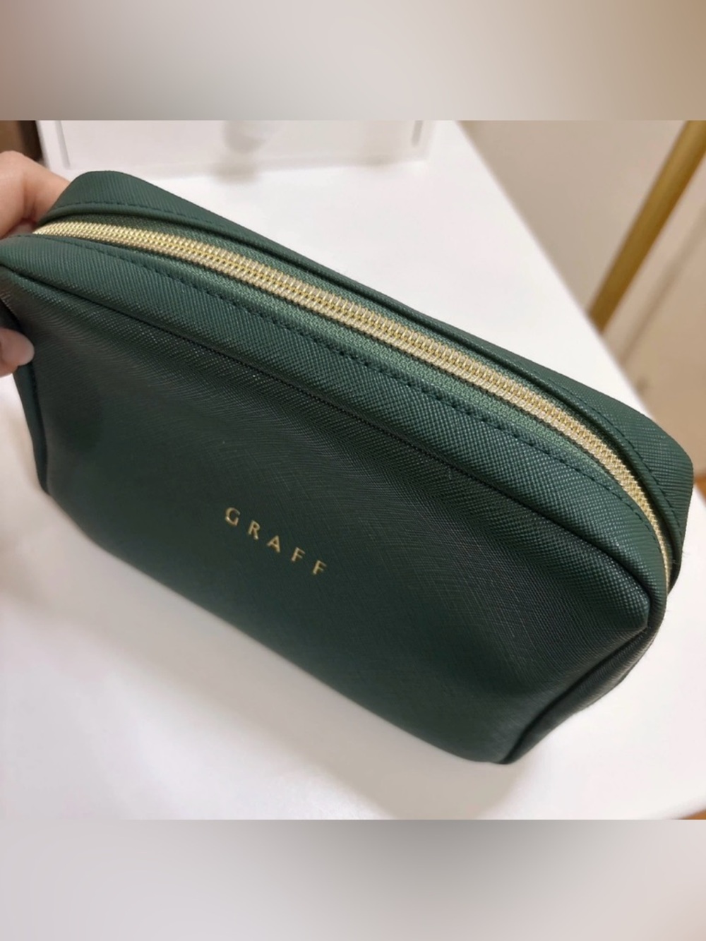 GRAFF Green Leather Pouch - Picture 2 of 3